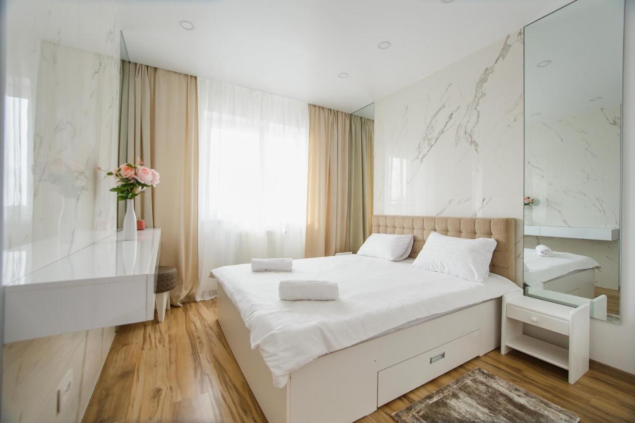 Elegant & Spacious - Central Apartment Nagyvárad Kültér fotó